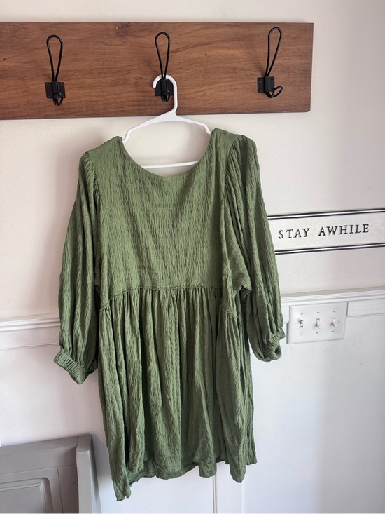 Free People Dresses & Skirts - Free People Olive Green Crinkled Babydoll Dress